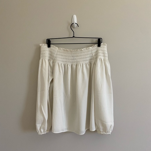 Ann Taylor Off The Shoulder Blouse - Picture 6 of 8